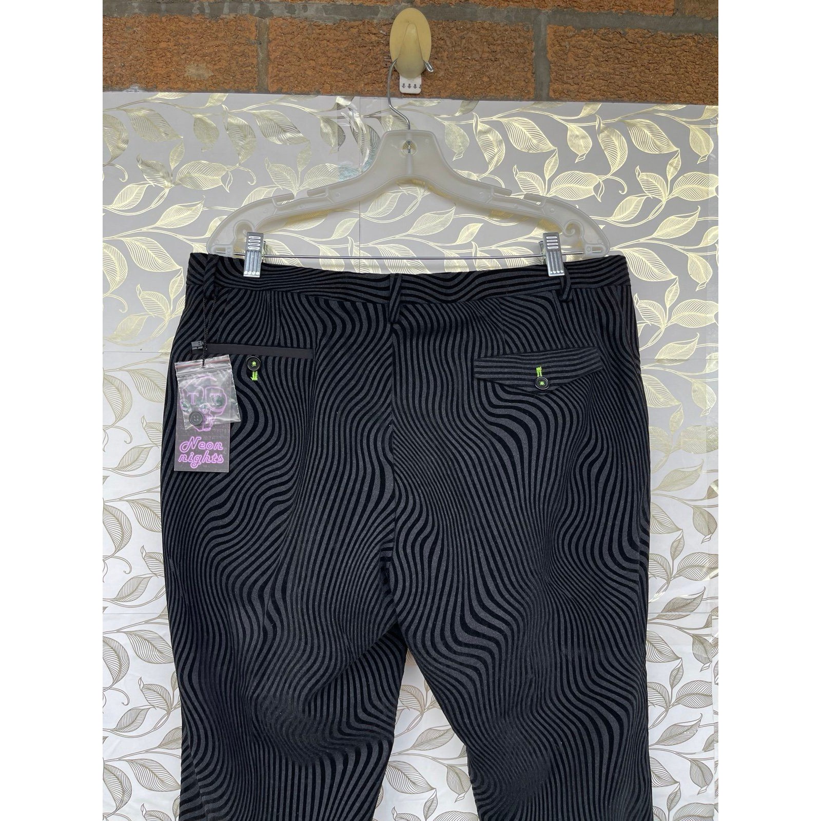 Twisted Tailor Torrance Black Velvet Swirl Dress Pants Size 38 — image 8 of 8